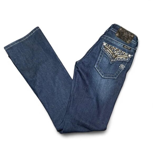 Miss Me JP5489B2 bootcut dark wash low rise embellished flap pocket jeans Sz 26 - Picture 6 of 8